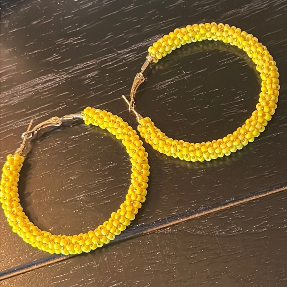 Yellow beaded hoop earrings-NWT